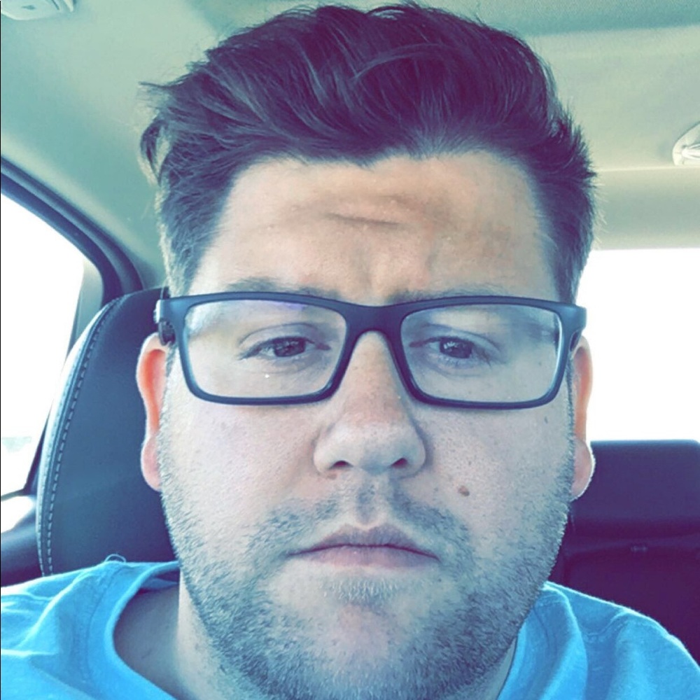 Meet your Posher, Josh